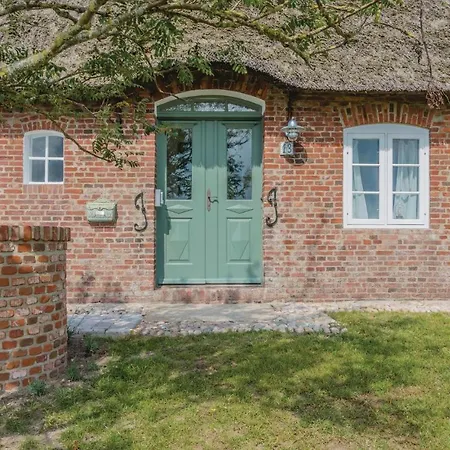 Nyaraló Wunderschoene Reetdachkate Dagebüll