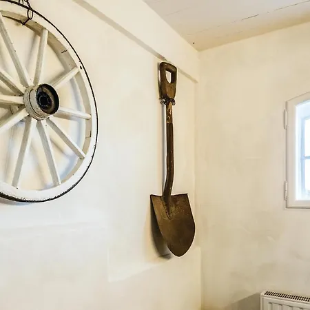 Awesome In Dagebuell-fahretoft With Kitchen *