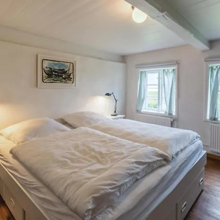 Nyaraló Wunderschoene Reetdachkate *
